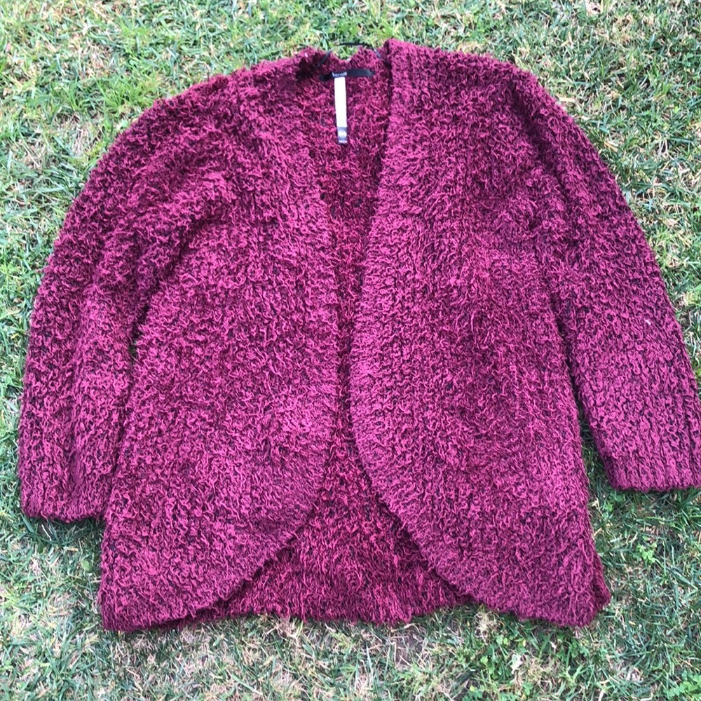 Kensie fluffy cardigan sweater size M